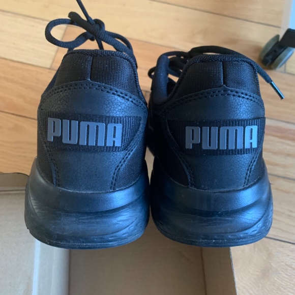 Puma running shoes - Picture 4 of 5